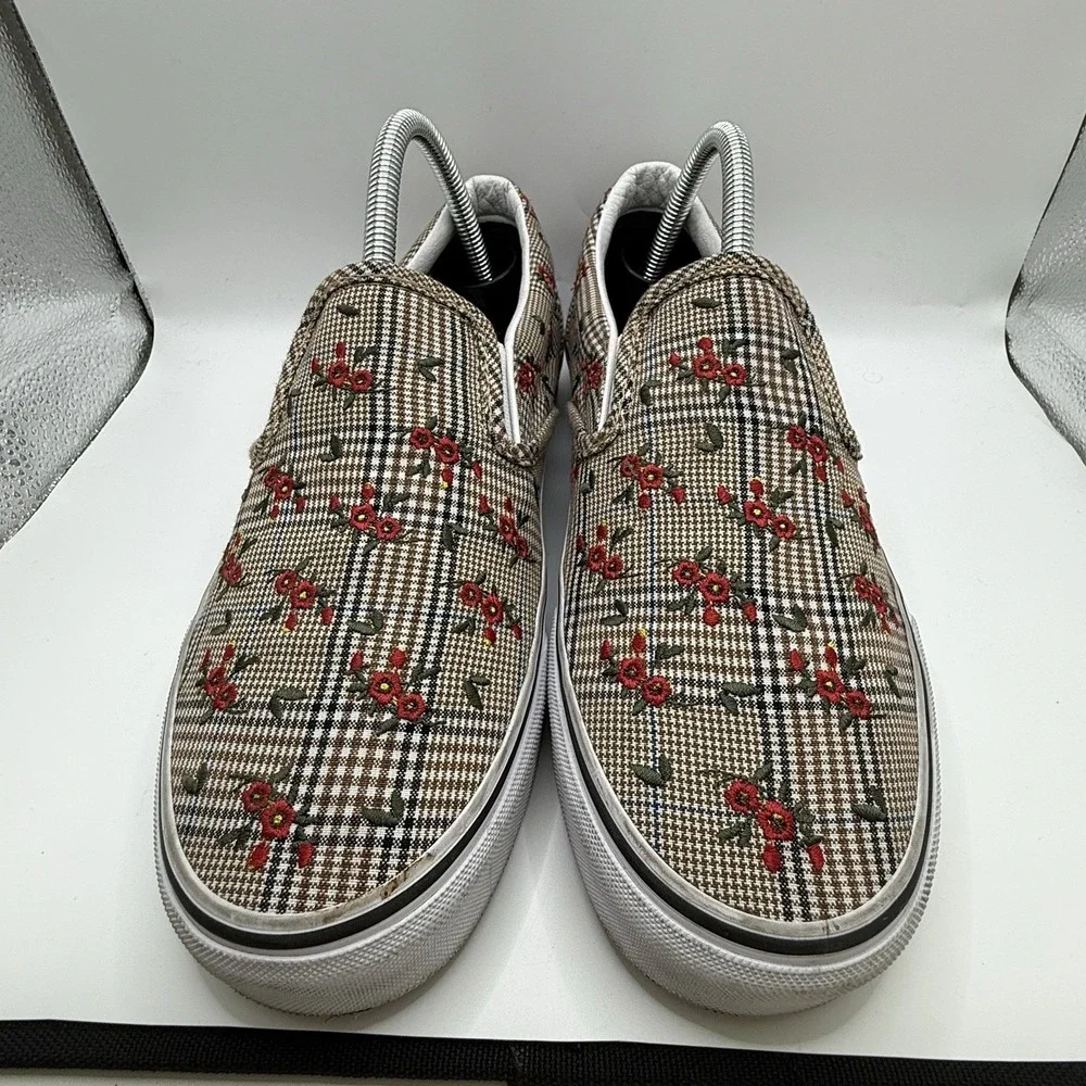 Vans Women's 9.5‎ Men's 8 Slip On Floral Embroidered Plaid